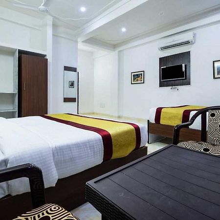 Collection O Vallabh Villas Udaipur Esterno foto